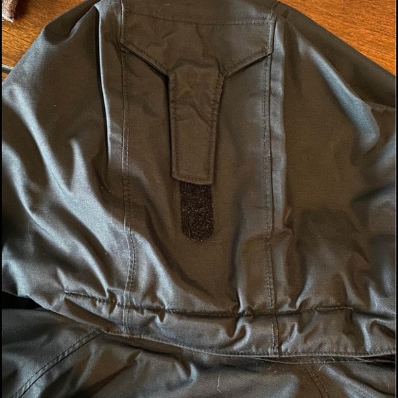 SOLD Columbia Winter Jacket Jacket Size M (10/12) - Picture 6 of 6